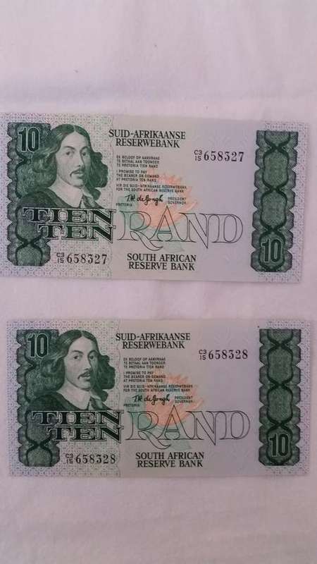 TW DE JONGH - R10 NOTE x 2 - IN MINT CONDITION
