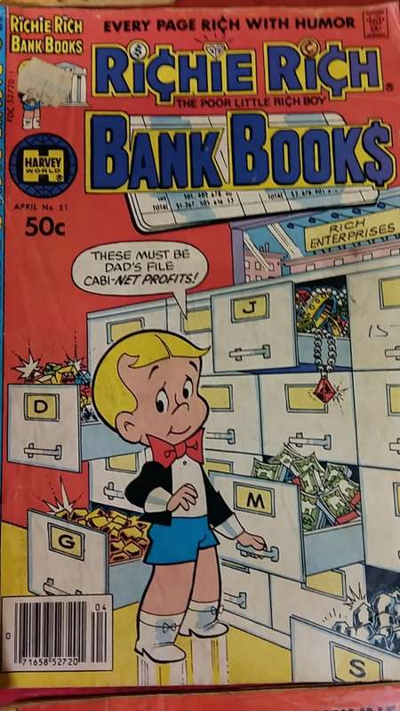 SET OF 5 RICHIE RICH COMICS