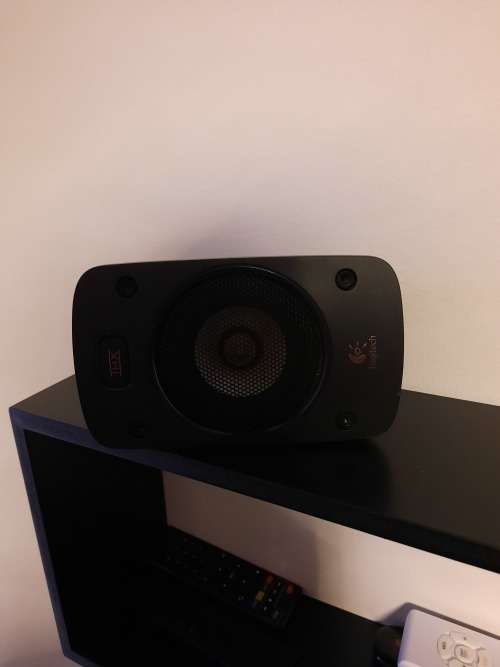 Logitech Z906