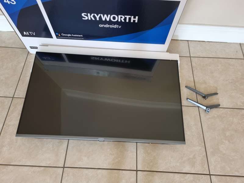 Skyworth 43`` 43STD6500 FHD Smart Android TV