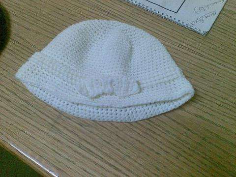 Crochet handmade Vintage look newly made hat/beanie to fit head +- 55cm