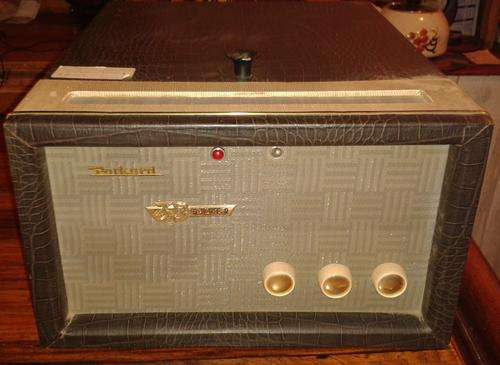 PORTABLE PACKARD VALVE RECORD PLAYER - COLLECTOR'S PIECE