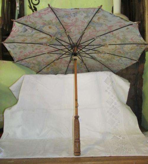 Lovely Vintage Floral Parasol With Wooden Handle