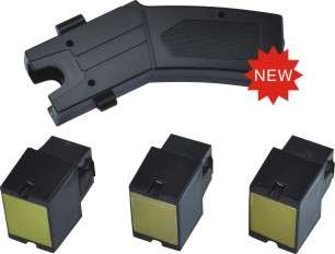 TASER GUN / STUN GUN WITH LASER LIGHT + 3 CARTRIDGES ***FREE SHIPPING***