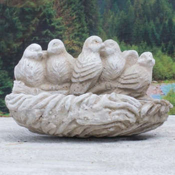 Small bird feeder