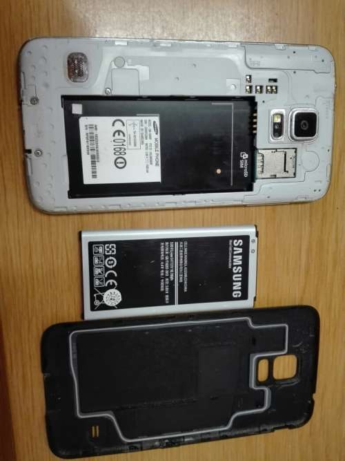SAMSUNG GALAXY S5 SM-G900F 16GB BLACK