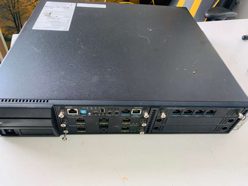 Nec Sv9100 Chs2ug-us W/ 1x Gcd-cp10, 1x Gcd-16dlca,