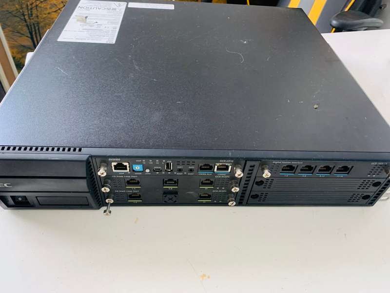 Nec Sv9100 Chs2ug-us W/ 1x Gcd-cp10, 1x Gcd-16dlca,