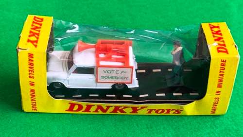 DINKY TOY 492 ELECTION MINI VAN.