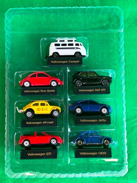 BURAGO 1:64 V W'S