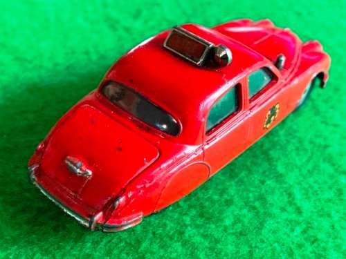 CORGI 213-A1 JAGUAR FIRE CHIEF. LIKE DINKY