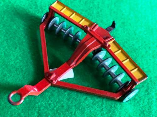 DINKY 27H/322 DISC HARROW.
