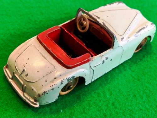 DINKY 24S SIMCA 8 SPORTS.
