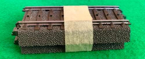 MARKLIN C TRACK..24077 . 77.5 MM. LOT OF 2