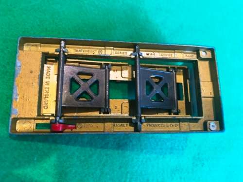 MATCHBOX CAR LIFT.