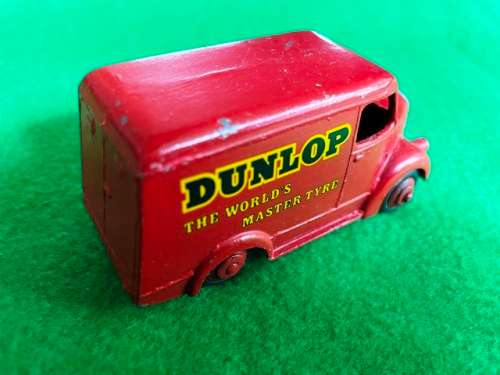 DINKY 451 DUNLOP TROJAN VAN.