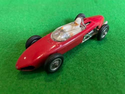 CORGI 154-1A FERRARI FORMULA. LIKE DINKY.