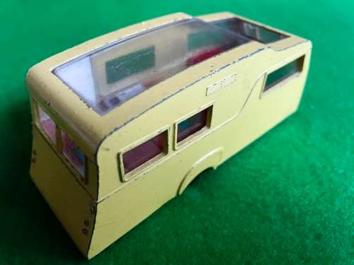 DINKY 117. 4 BERTH CARAVAN.