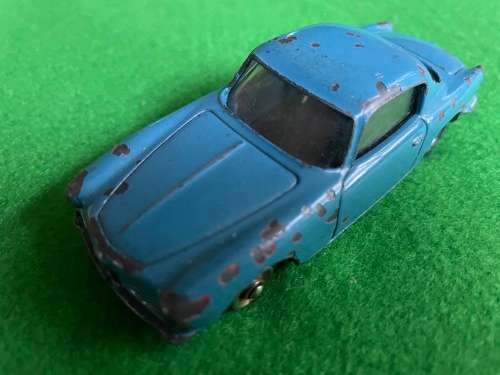FRENCH DINKY 24J ALFA ROMEO COUPE.