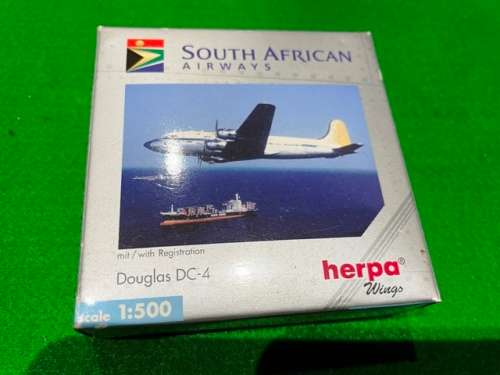HERPA 1/500. AIROPLANES. LOT OF 3.