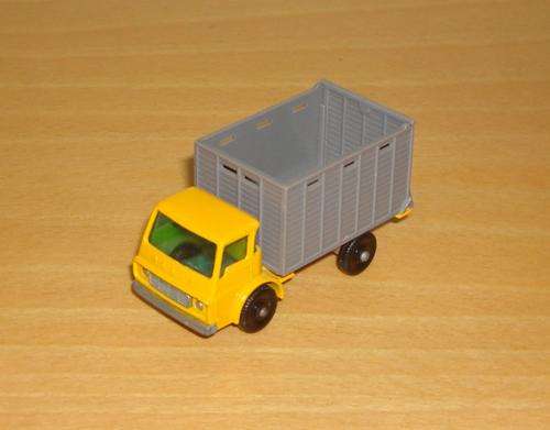 Matchbox Series No.37c Dodge Cattle Truck