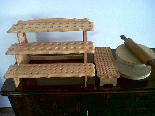Wooden Stand for Cake decoration!