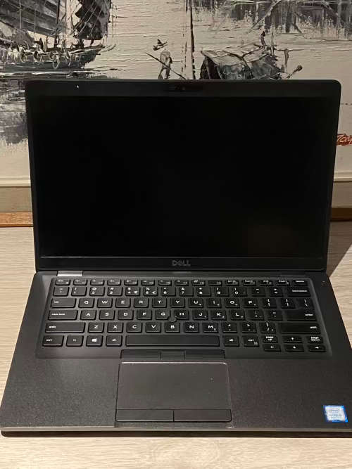 Dell Latitude 5400 14-inch Core i5 @ 8GEN 8GB RAM 256GB SSD 4GLTE