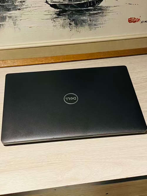 Dell Latitude 5400 14-inch Core i5 @ 8GEN 8GB RAM 256GB SSD 4GLTE