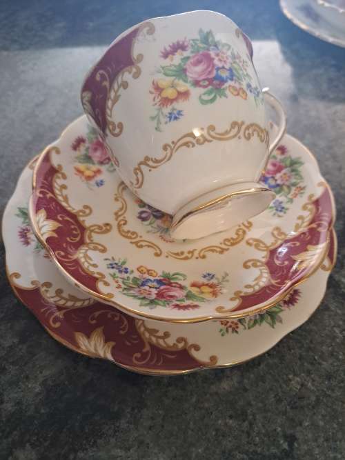 Royal Albert Canterbury Trio