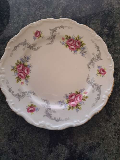 Royal Albert Tranquility Trio