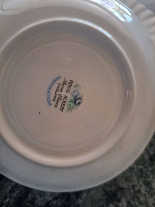 Royal Albert Inspiration Trio