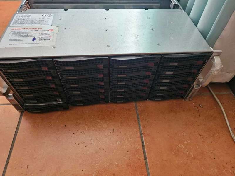 Supermicro Server