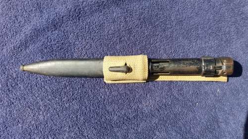 FN FAL - R1 Apple Core Bayonet with scabbard & Frog Type C