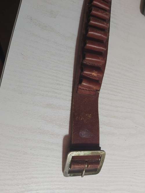 Leather ammo belt  .38 / 375mag / .44