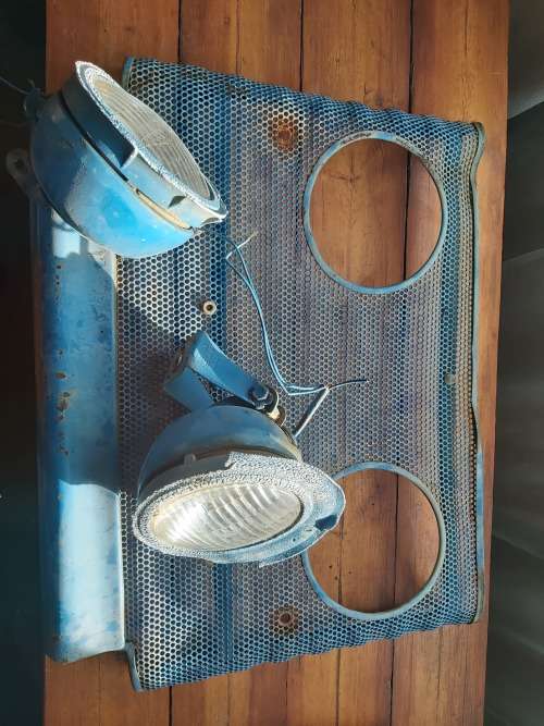 Old Forrd Tractor Grill & Head Lamps