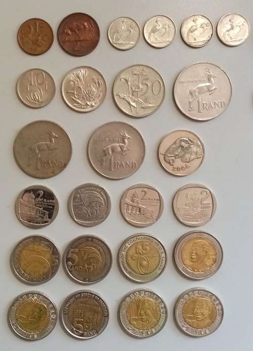 LOTS OF SOUTH AFRICA SILVER, BRASS AND NICKEL COINS & NOTES (UNION AND REPUBLIC) & MEDALLIONS
