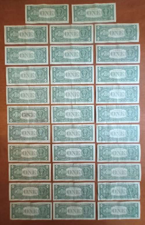{ECONO BID} 32 X UNITED STATES $1 DOLLAR BANKNOTES (CIRCULATED)