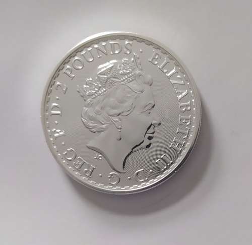 {ECONO BID} 2021 BRITTANIA 1 OZ SILVER COIN (UNC) IN CAPSULE