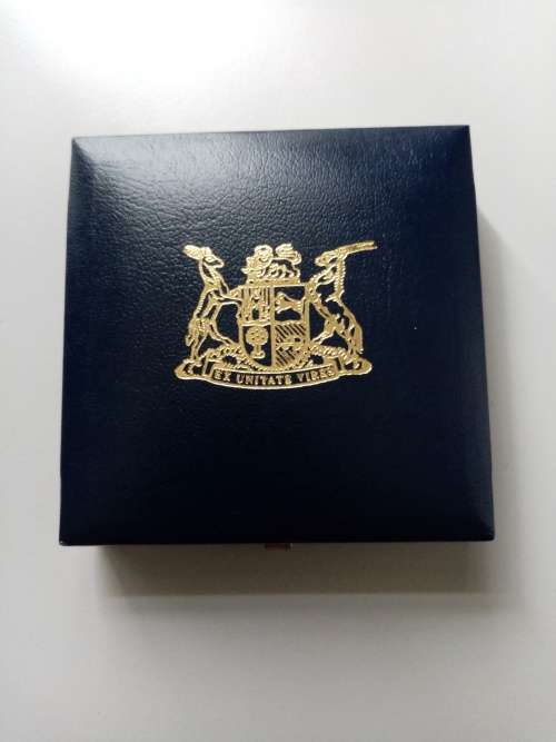 R1 SOLI DEO GLORIA PROOF SILVER COIN (92.5% SILVER)