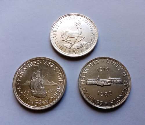 ***LOW START*** 3 X 5 SCHILLING SILVER COINS FOR SALE