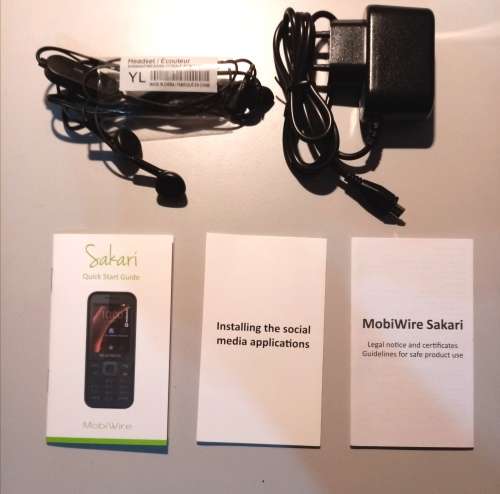 MOBIWIRE 3G 2.4 INCH SAKARI CELLPHONE