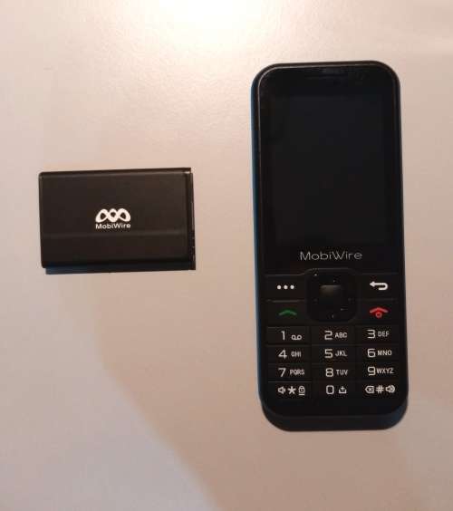 MOBIWIRE 3G 2.4 INCH SAKARI CELLPHONE