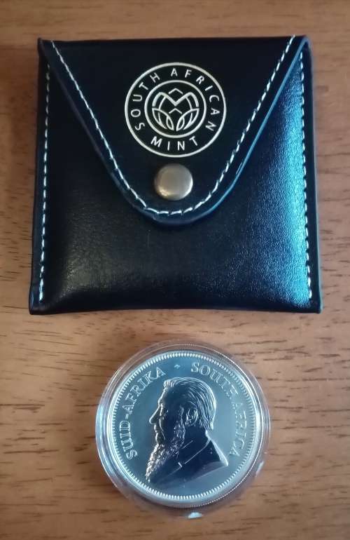 (LOW START) 2017 PREMIUM UNCIRCULATED 1OZ SILVER KRUGERRAND IN SA MINT PU LEATHER POUCH