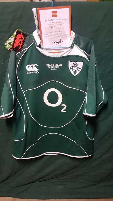 ** RARE ** Brian O'Driscoll signed Ireland jersey