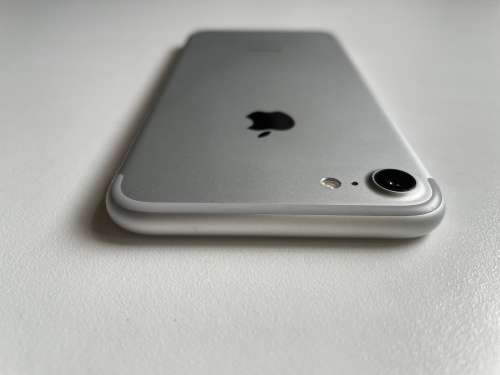 iPhone 7