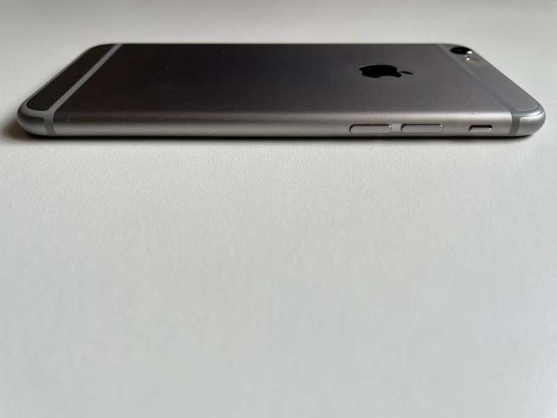 iPhone 6S | 64GB| SILVER