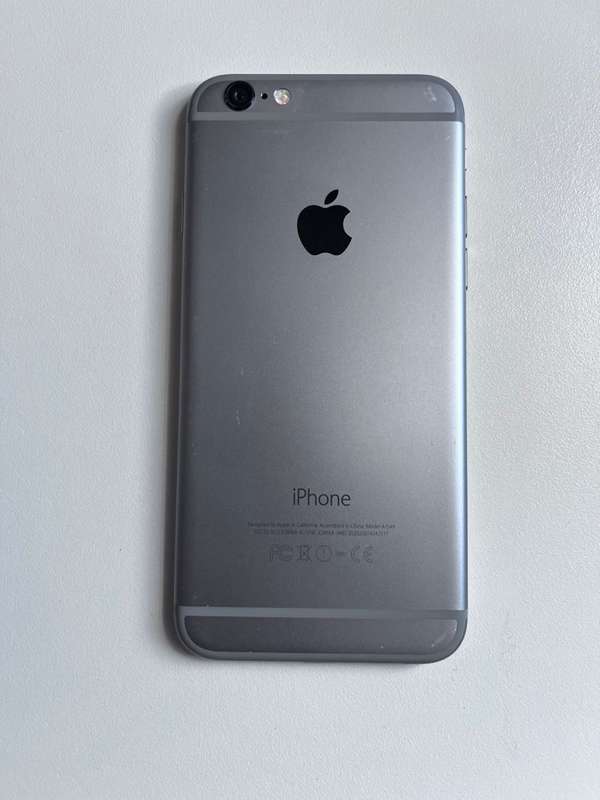 iPhone 6s | 64GB| SILVER