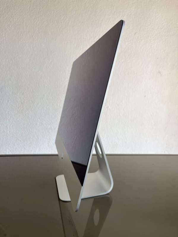 Apple iMac 21.5 Core i5 1TB 8GB RAM Late 2013