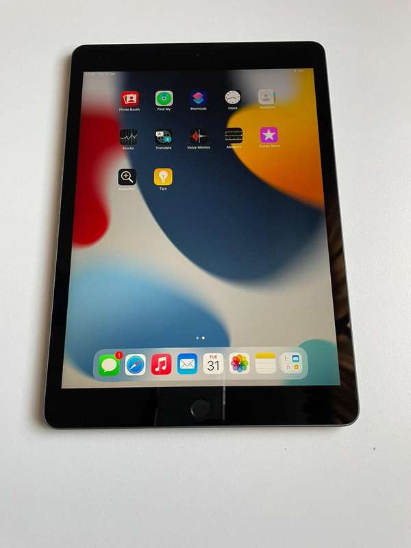 iPad 8th Generation 32GB - Space Grey | WIFI + SIM