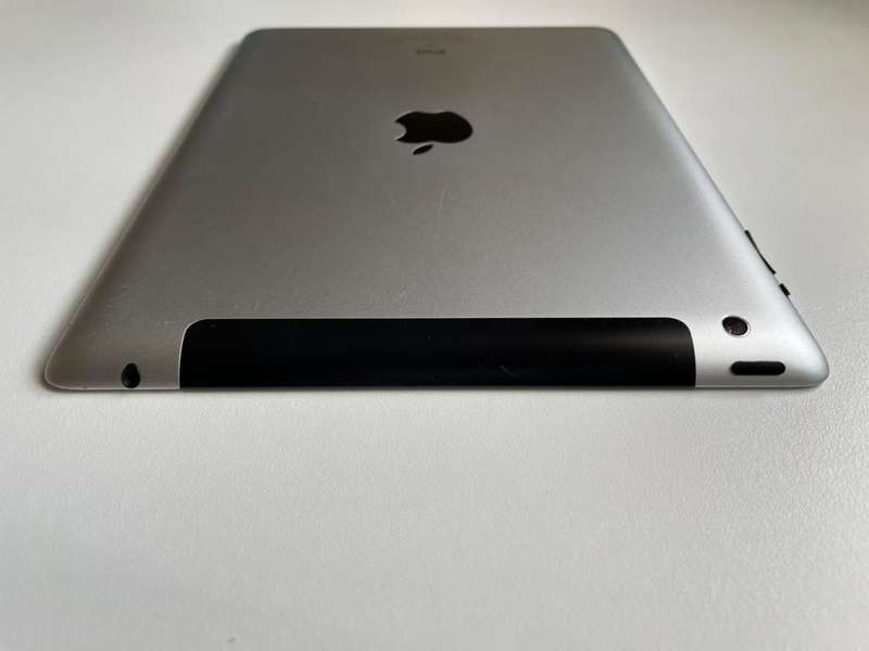iPad 3rd Generation 64GB WIFI + SIM